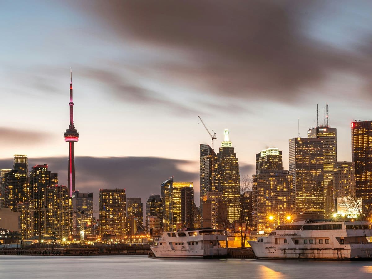 Toronto skyline at dusk